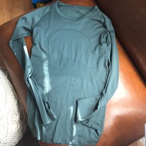 Lululemon Long Sleeve Swiftly